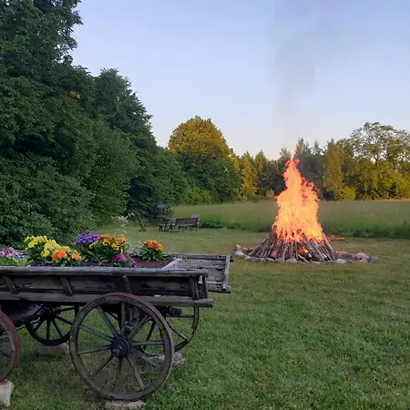 Prázdninový dům Paerna Muhu Island Paenase