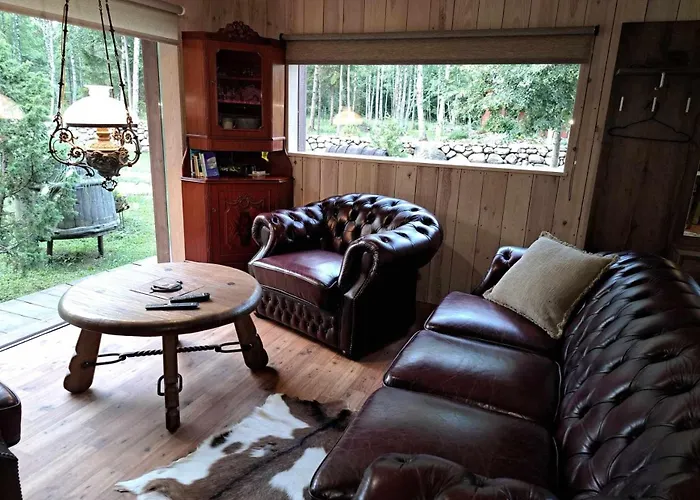 Paerna Muhu Island 度假居 Paenase